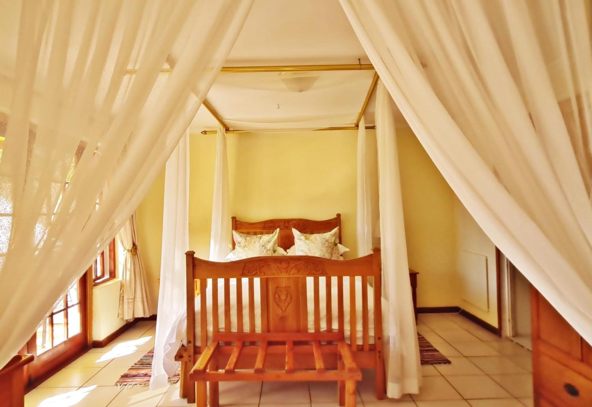 Montagu Little Sanctuary - Hot Spring Access At Reduced Price Apartment Phòng bức ảnh