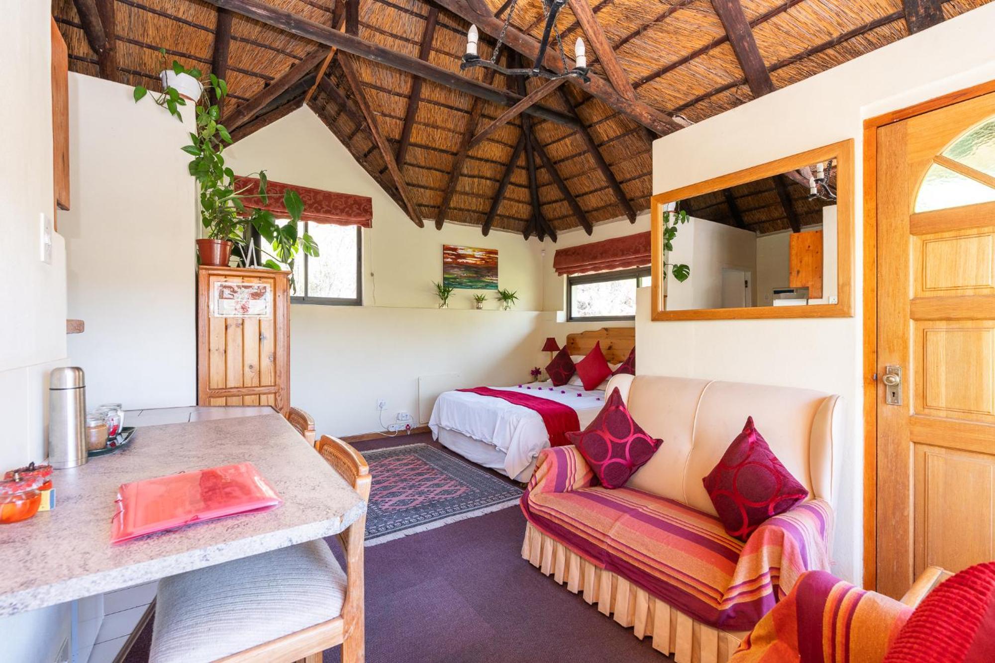 Montagu Little Sanctuary - Hot Spring Access At Reduced Price Apartment Ngoại thất bức ảnh