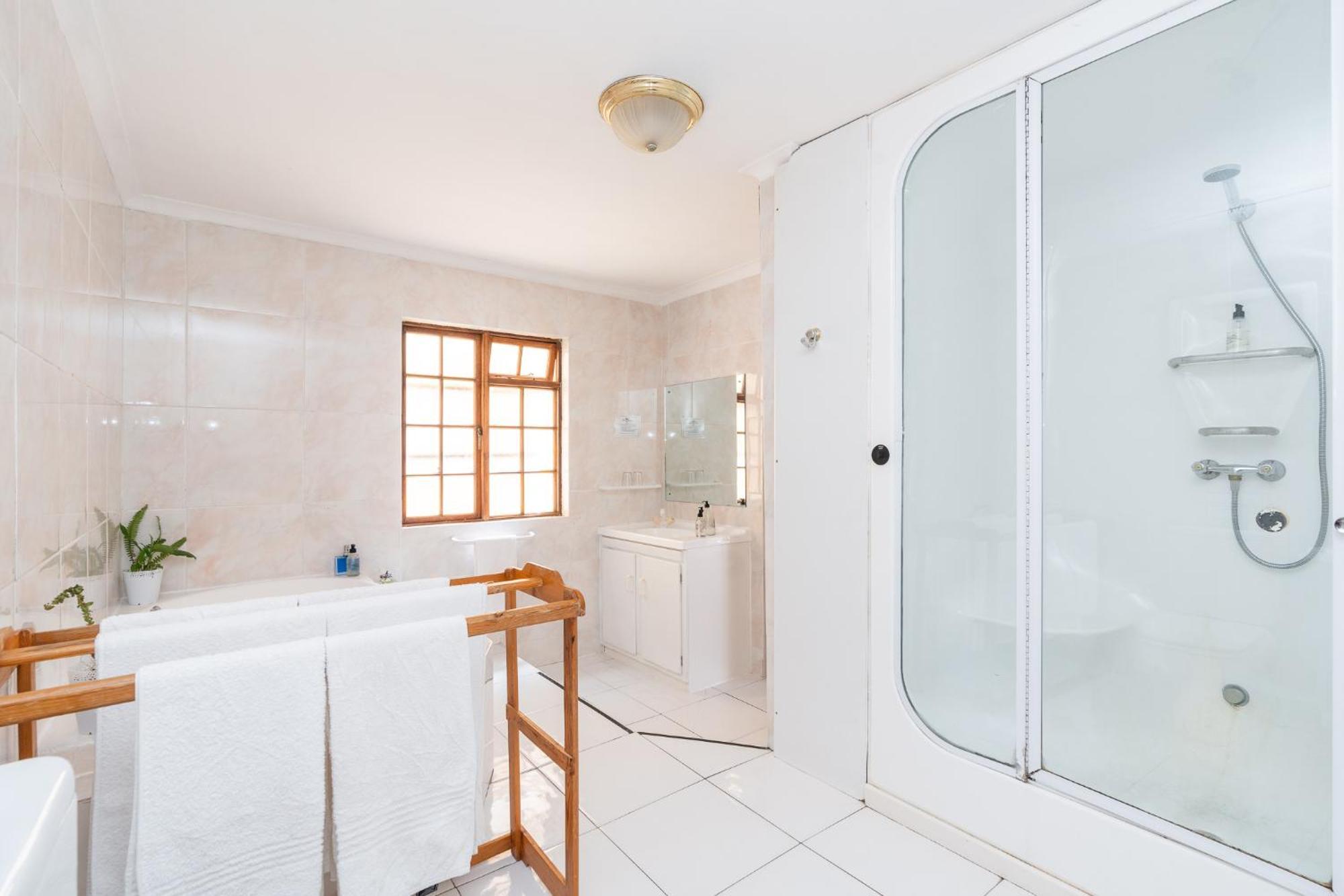 Montagu Little Sanctuary - Hot Spring Access At Reduced Price Apartment Ngoại thất bức ảnh